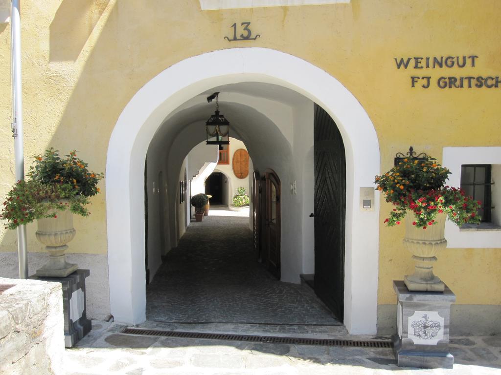 Apartments Mauritiushof Weingut Fj Gritsch 斯皮茨 外观 照片